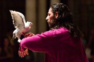 Sofiane Ouissi and dove from "Bird," photo © by Pol Guillard